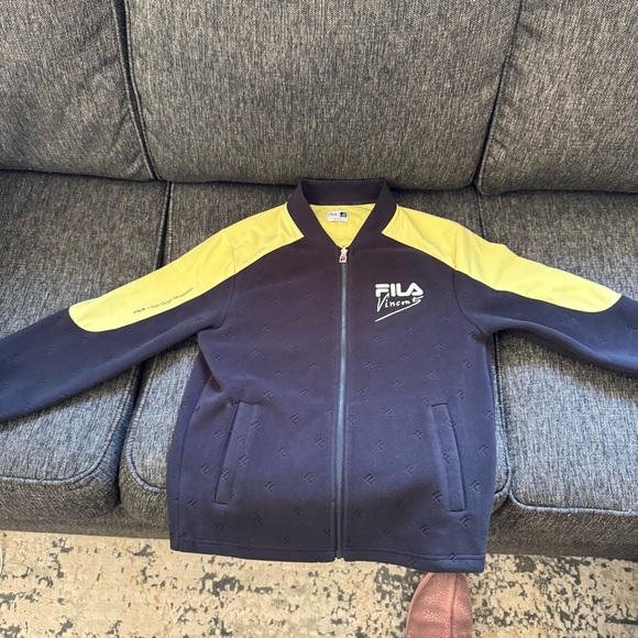 Fila Vincent Van Gogh Black and Yellow Jacket - Picture 3 of 9